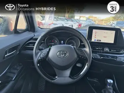 Photo 8 Toyota C-HR  1.8 Hybride 122ch Design E-CVT