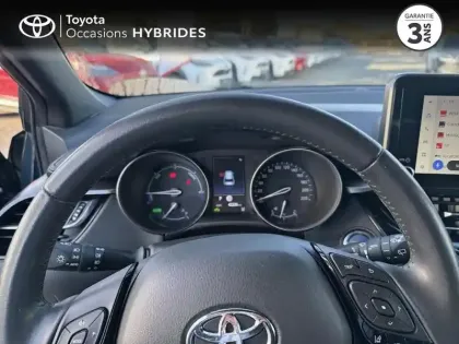 Photo 12 Toyota C-HR  1.8 Hybride 122ch Design E-CVT
