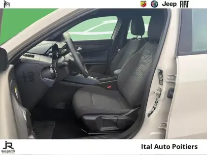 Photo 8 Alfa Romeo Junior  ALFA ROMEO  IBRIDA 1.2 136 DCT6