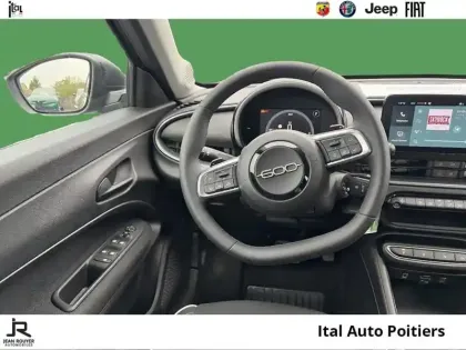 Photo 7 Fiat 600  FIAT  Pop T-Gen 3 1.2 Hybrid Turbo 110ch DCT6