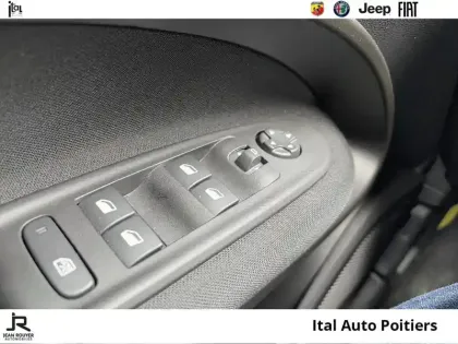 Photo 12 Fiat 600  FIAT  Pop T-Gen 3 1.2 Hybrid Turbo 110ch DCT6