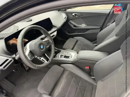 Photo 14 BMW Serie 1 Série 1 120A 170ch M Sport DKG7