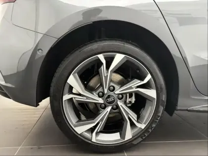 Photo 9 Audi A3  Sportback e-hybrid 204ch S line S tronic 6