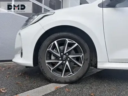 Photo 10 Toyota Yaris  116h Design 5p MY22