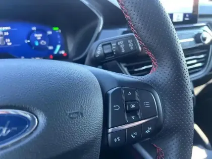 Photo 10 Ford Kuga  2.5 Duratec 225ch PHEV ST-Line X BVA