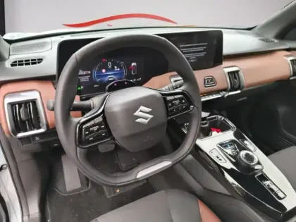 Photo 10 Suzuki Vitara e  174ch 61kWh Style