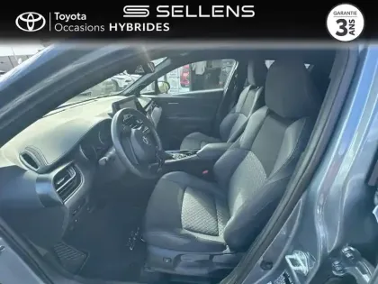 Photo 10 Toyota C-HR  1.8 Hybride 122ch Design E-CVT