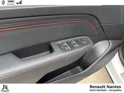 Photo 11 Renault Arkana  1.6 E-Tech hybride 145ch RS Line Fast Track