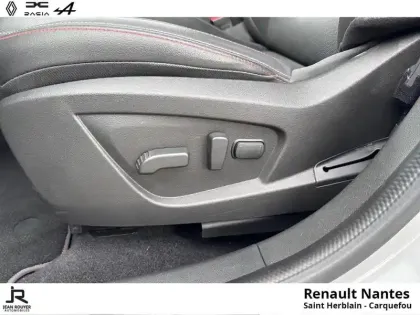 Photo 12 Renault Arkana  1.6 E-Tech hybride 145ch RS Line Fast Track