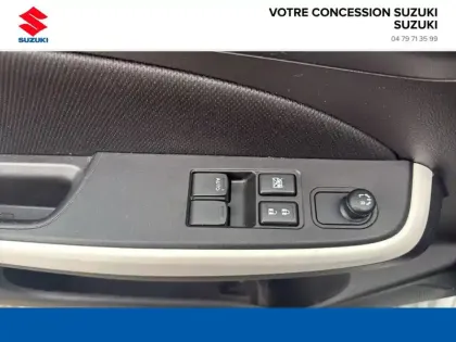 Photo 11 Suzuki Swift  1.2 Dualjet Hybrid 83ch Privilège