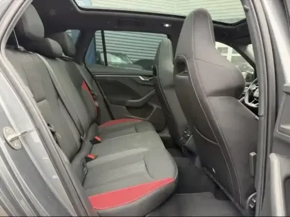 Photo 12 Skoda Kamiq  1.0 TSI Evo 110ch Monte-Carlo DSG7