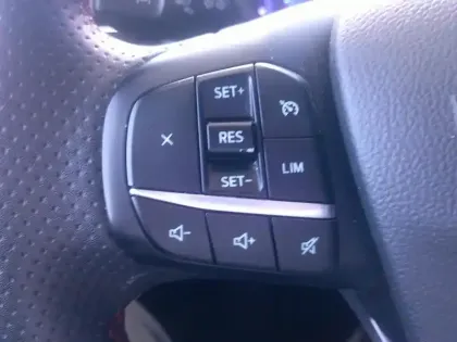 Photo 12 Ford Kuga  2.5 Duratec 190ch FHEV E85 ST-Line X BVA