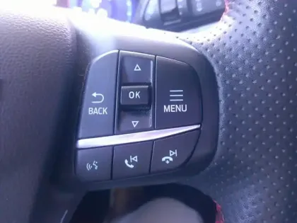 Photo 13 Ford Kuga  2.5 Duratec 190ch FHEV E85 ST-Line X BVA