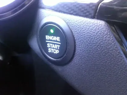 Photo 14 Ford Kuga  2.5 Duratec 190ch FHEV E85 ST-Line X BVA