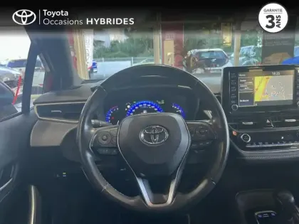 Photo 13 Toyota Corolla  Touring Spt 184h Design