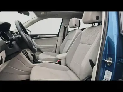 Photo 10 Volkswagen Tiguan 1.5 TSI EVO 150ch Confortline Business DSG7 Suréquipé + Attelage