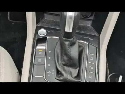 Photo 31 Volkswagen Tiguan 1.5 TSI EVO 150ch Confortline Business DSG7 Suréquipé + Attelage
