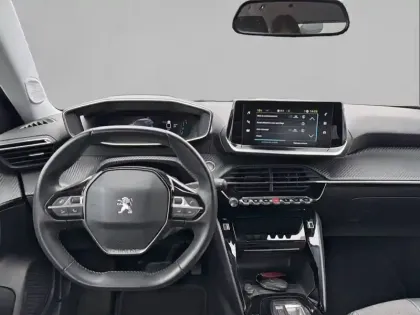 Photo 7 Peugeot 2008  Electrique 136 ch