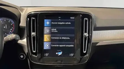 Photo 10 Volvo XC40  T2 129 ch Geartronic 8