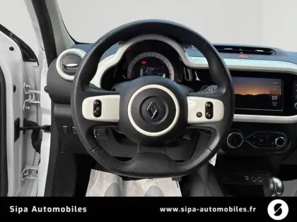 Photo 14 Renault Twingo  III E-Tech