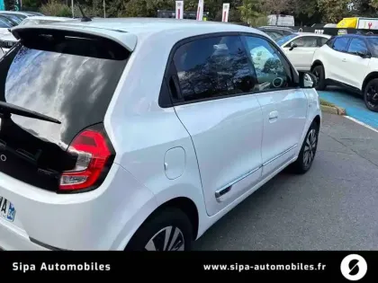 Photo 37 Renault Twingo  III E-Tech