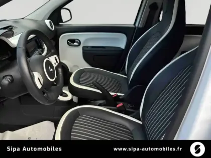 Photo 12 Renault Twingo  III E-Tech