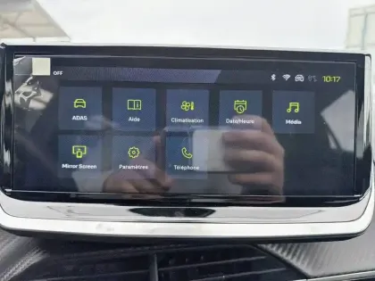 Photo 21 Peugeot 2008  Hybrid 145 ch e-DCS6