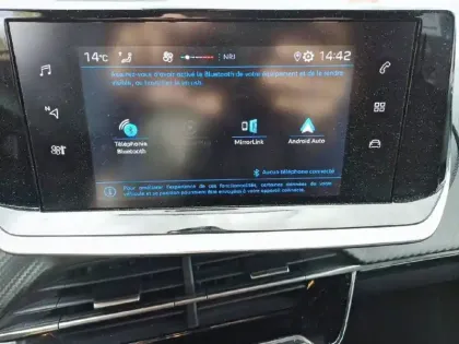 Photo 18 Peugeot 208  PureTech 100 S&S BVM6