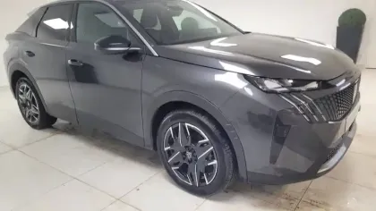 Photo 6 Peugeot 3008  Hybrid 136 e-DCS6