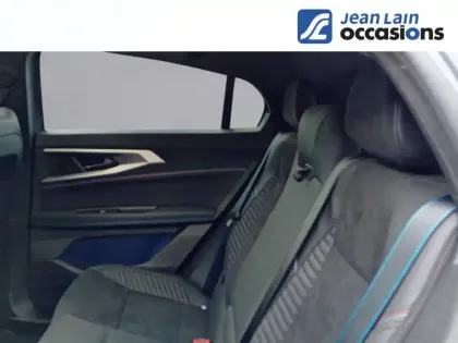 Photo 16 Renault Rafale  hyper hybrid E-Tech 300 ch 4x4