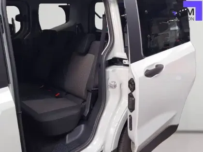 Photo 20 Ford Tourneo  Courier 1.0 EcoBoost 125 BVM6 FWD