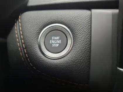 Photo 49 Renault Captur  mild hybrid 160 EDC