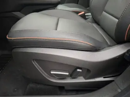 Photo 36 Renault Captur  mild hybrid 160 EDC