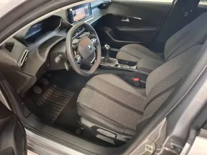 Photo 10 Peugeot 208  100 S&S BVM6