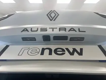 Photo 21 Renault Austral  full hybrid E-Tech 200 ch
