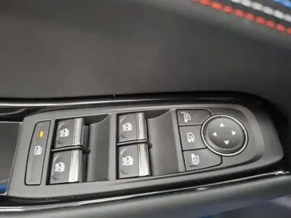 Photo 45 Renault Rafale  E-Tech full hybrid 200 ch
