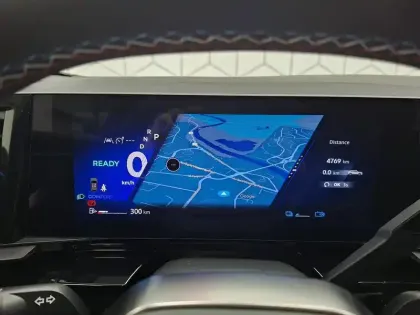 Photo 49 Renault Rafale  E-Tech full hybrid 200 ch