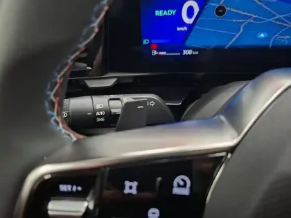 Photo 54 Renault Rafale  E-Tech full hybrid 200 ch
