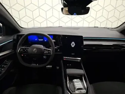 Photo 39 Renault Rafale  E-Tech full hybrid 200 ch