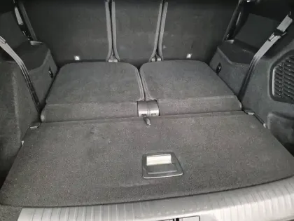 Photo 5 Peugeot 5008  Hybrid 145 ch e-DCS6