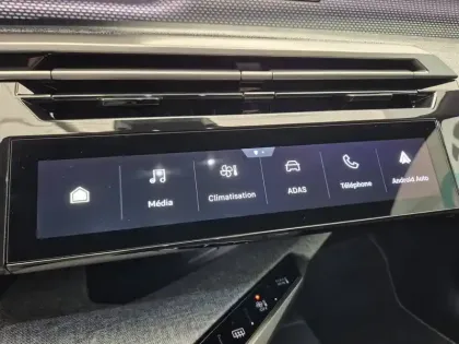 Photo 14 Peugeot 5008  Hybrid 145 ch e-DCS6