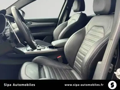 Photo 12 Alfa Romeo Stelvio  2.2 160 ch AT8