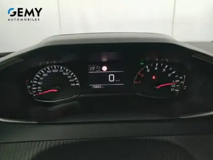 Photo 14 Peugeot 2008  PureTech 100 S&S BVM6