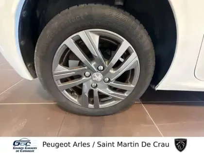Photo 11 Peugeot 208  PureTech 75 S&S BVM5