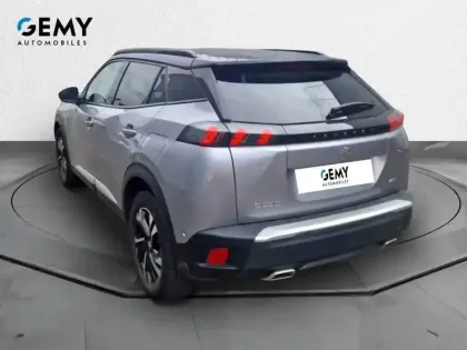 Photo 6 Peugeot 2008  PureTech 130 S&S EAT8