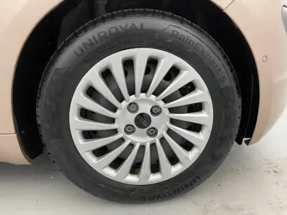 Photo 17 Fiat 500  e 95 ch