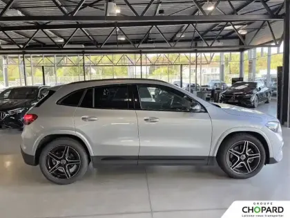 Photo 34 Mercedes GLA  200 d 8G-DCT