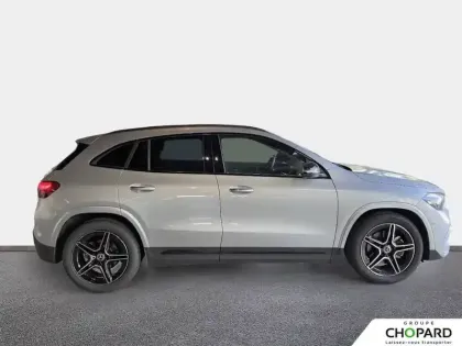 Photo 8 Mercedes GLA  200 d 8G-DCT