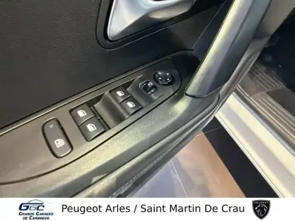 Photo 14 Peugeot 2008  BlueHDi 130 S&S EAT8