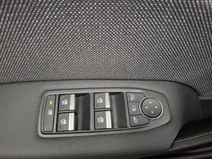 Photo 35 Renault Captur  Eco-G 120 ch